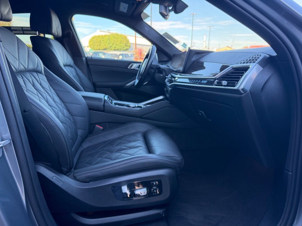 Used 2024 BMW X6 xDrive40i AWD/4WD image 14