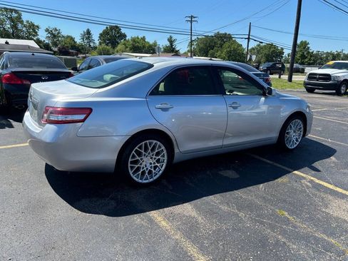 Used 2011 Toyota Camry FWD image 2