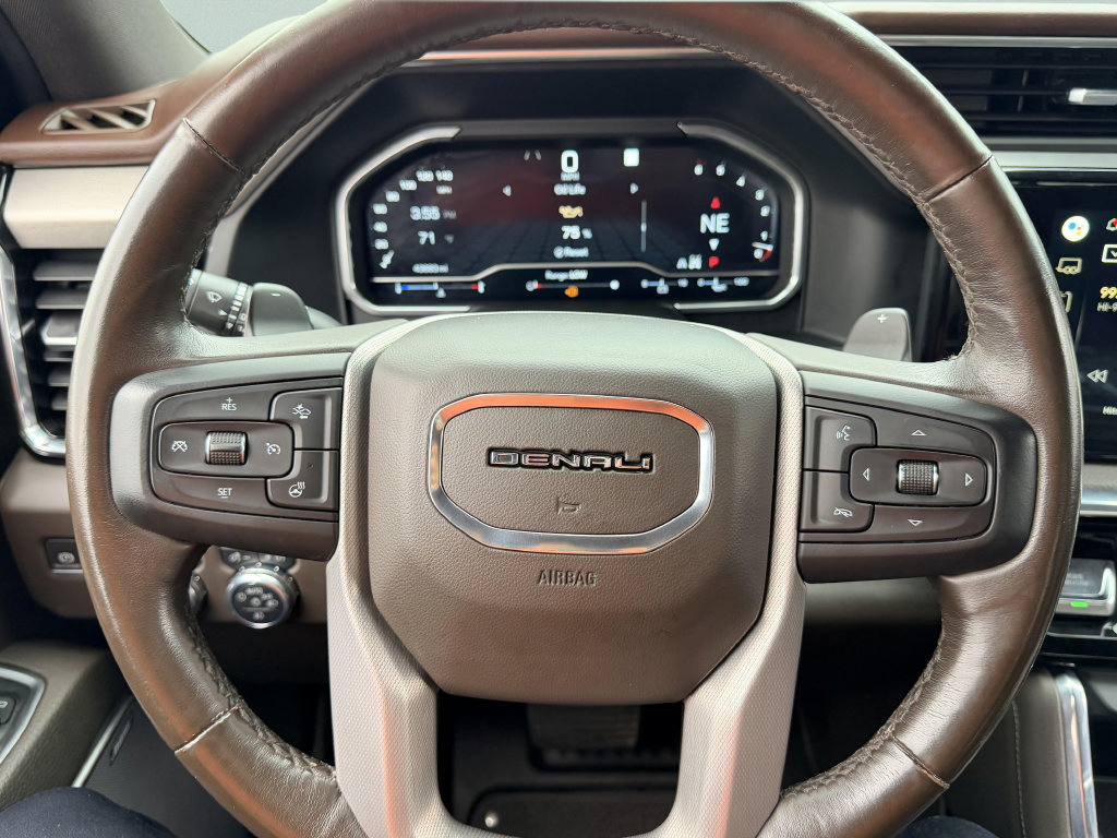 Used 2022 GMC Sierra 1500 Denali w/ Denali Reserve Package AWD/4WD image 21