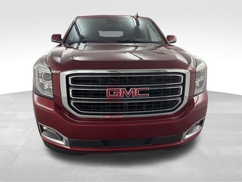 Used 2020 GMC Yukon XL SLT AWD/4WD image 3