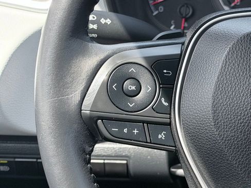 Used 2022 Toyota Corolla SE w/ Carpet Mat Package (TMS) FWD image 7