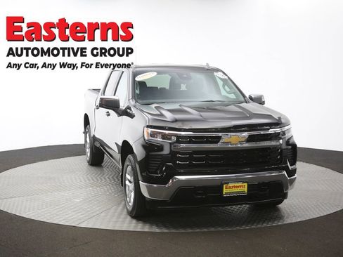 Used 2022 Chevrolet Silverado 1500 LT image 52