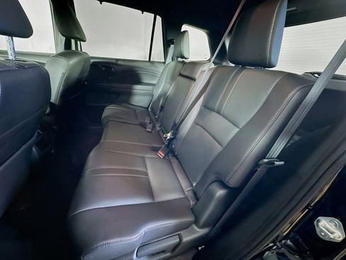Used 2022 Honda Passport TrailSport image 27