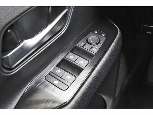 New 2026 Nissan Kicks SV w/ SV Premium Package FWD image 21