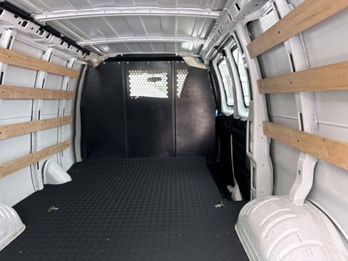 Used 2024 Chevrolet Express 2500 w/ Driver Convenience Package image 11