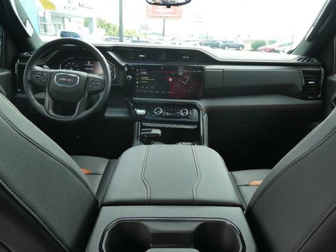 Certified 2026 GMC Sierra 1500 AT4 w/ AT4 Premium Package AWD/4WD image 22