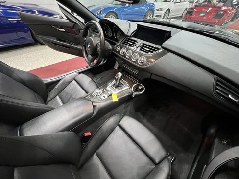 Used 2015 BMW Z4 sDrive35is image 29