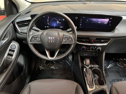 Used 2025 Buick Encore GX Preferred FWD image 33