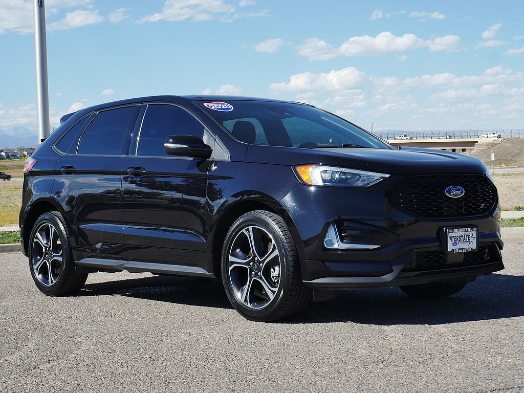 Used 2020 Ford Edge ST w/ Cold Weather Package AWD/4WD image 8