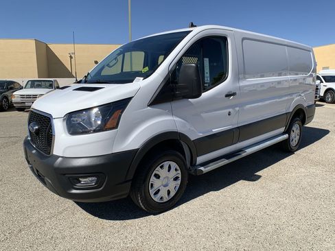 Used 2024 Ford Transit 250 Low Roof w/ Exterior Upgrade Package image 4
