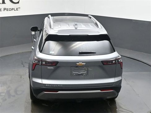 New 2026 Chevrolet Equinox LT image 35