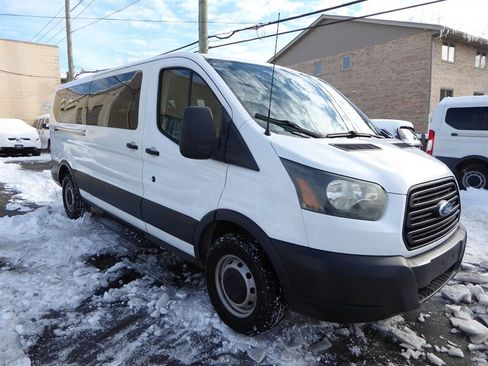 Used 2015 Ford Transit 350 XL image 1