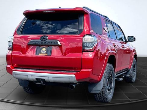 Used 2019 Toyota 4Runner TRD Off-Road Premium AWD/4WD image 23