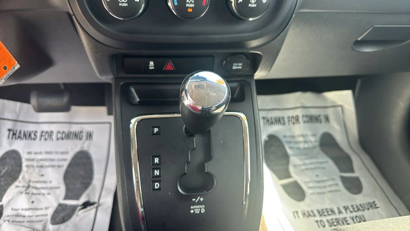 Used 2013 Jeep Compass Sport FWD image 16