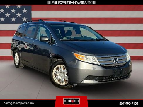 Used 2011 Honda Odyssey LX image 1