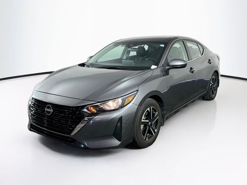 Used 2025 Nissan Sentra SV w/ All-Weather Package FWD image 3