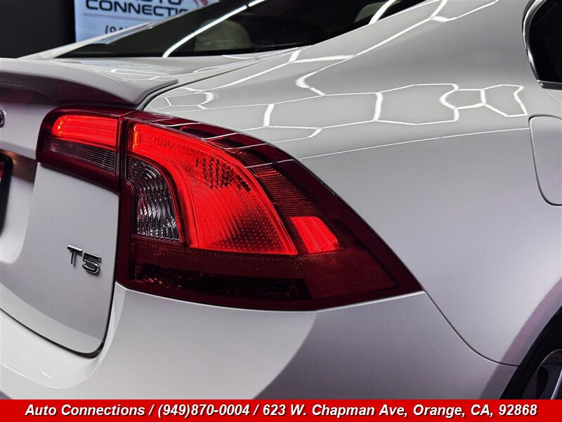 Used 2012 Volvo S60 T5 w/ Climate Pkg FWD image 26