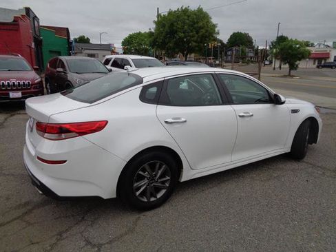 Used 2019 Kia Optima LX FWD image 15