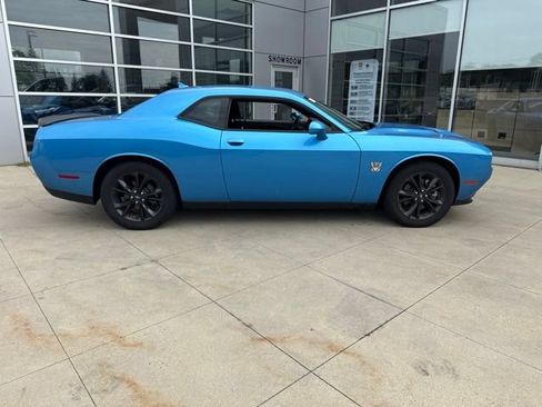 Used 2023 Dodge Challenger SXT w/ Blacktop Package AWD/4WD image 8