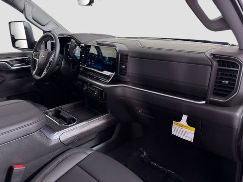 New 2026 Chevrolet Silverado 2500 LTZ w/ LTZ Convenience Package image 30