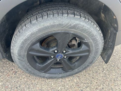 Used 2016 Ford Escape SE AWD/4WD image 10
