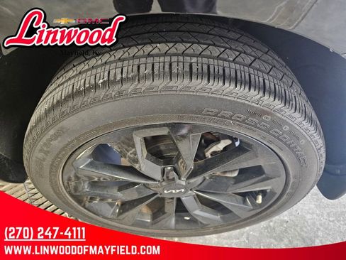 Used 2023 Kia Sorento SX FWD image 7