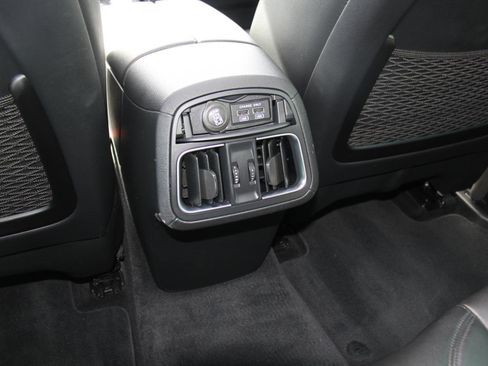 Used 2020 Maserati Levante S image 20