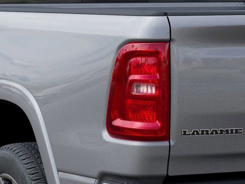 New 2025 RAM 1500 Laramie w/ Sport Appearance Package AWD/4WD image 9