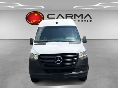 Used 2021 Mercedes-Benz Sprinter 2500 image 8