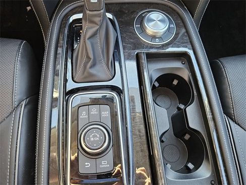 Used 2024 INFINITI QX80 Luxe image 21