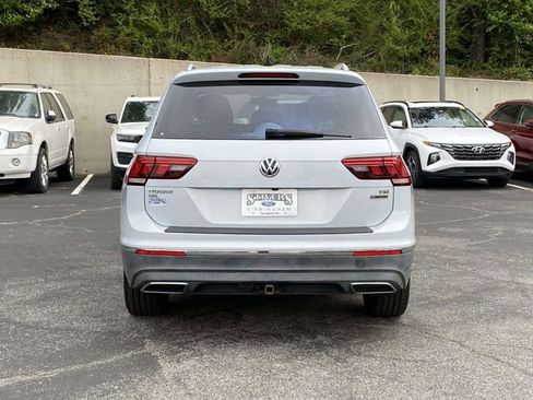 Used 2018 Volkswagen Tiguan SEL image 5