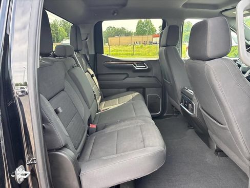 Used 2024 GMC Sierra 1500 Elevation w/ LPO, Elevation Black Package AWD/4WD image 15