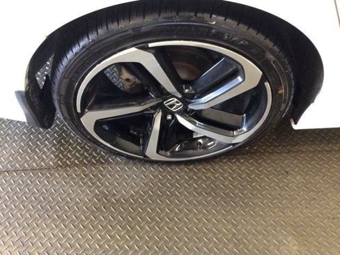 Used 2019 Honda Accord Sport image 26