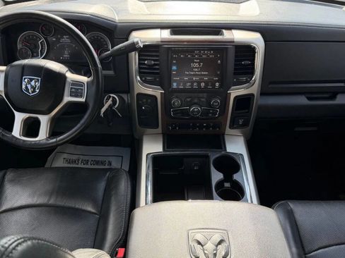 Used 2015 RAM 2500 Laramie w/ Convenience Group image 16