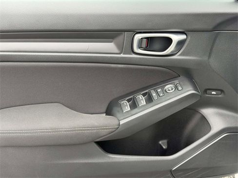 Certified 2025 Honda Civic Sport image 6