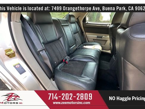 Used 2005 Chrysler 300 SRT8 w/ SRT Option Group II image 23