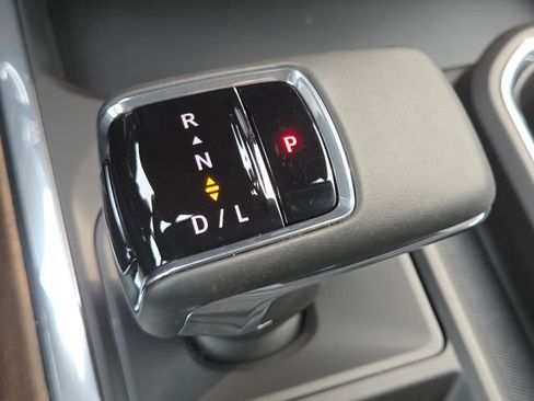 New 2026 Chevrolet Silverado 1500 High Country AWD/4WD image 36