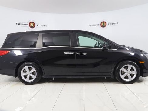 Used 2019 Honda Odyssey EX-L image 2