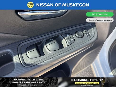 New 2025 Nissan Versa SV w/ Trunk Package image 10