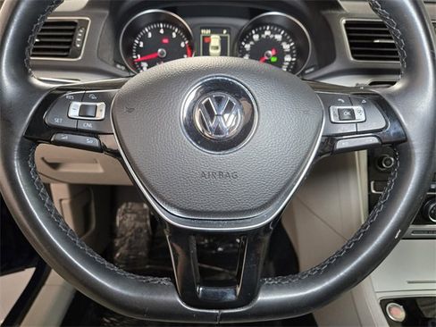 Used 2019 Volkswagen Passat 2.0T Wolfsburg w/ Wheels & Sunroof Package image 30