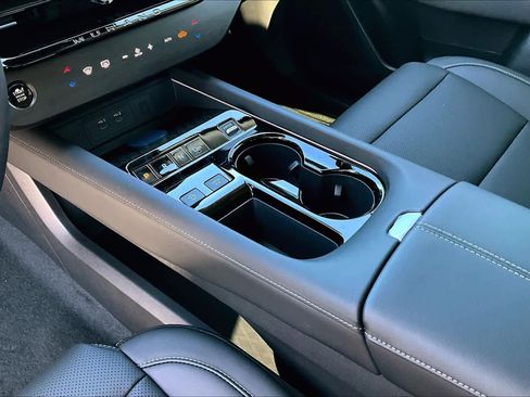 New 2026 Nissan Murano SL AWD/4WD image 11