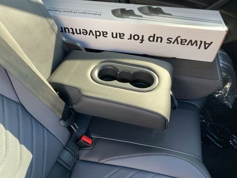 New 2026 Volkswagen Tiguan SE R-Line image 50