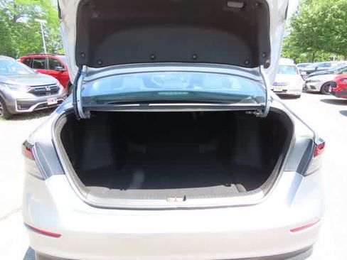 Used 2023 Honda Accord LX image 10