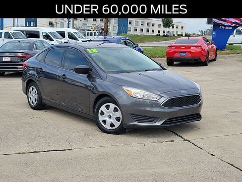 Certified 2018 Ford Focus S FWD image 30