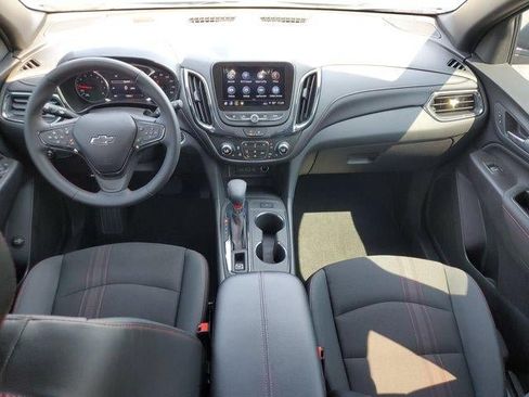 Used 2024 Chevrolet Equinox RS FWD image 6