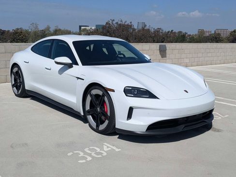 New 2025 Porsche Taycan 4S image 7