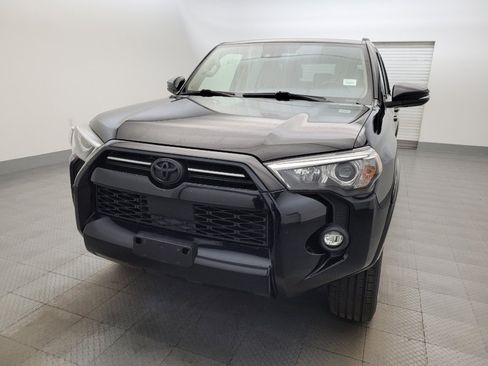 Used 2021 Toyota 4Runner SR5 Premium w/ Moonroof Package RWD image 15
