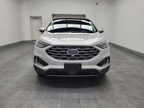 Used 2019 Ford Edge Titanium w/ Equipment Group 301A FWD image 15