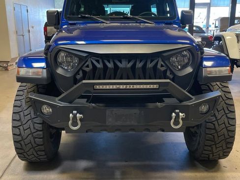 Used 2019 Jeep Wrangler Unlimited Sahara AWD/4WD image 1