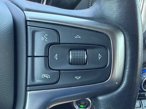 Used 2021 Chevrolet Silverado 1500 LT Trail Boss w/ Convenience Package II AWD/4WD image 20